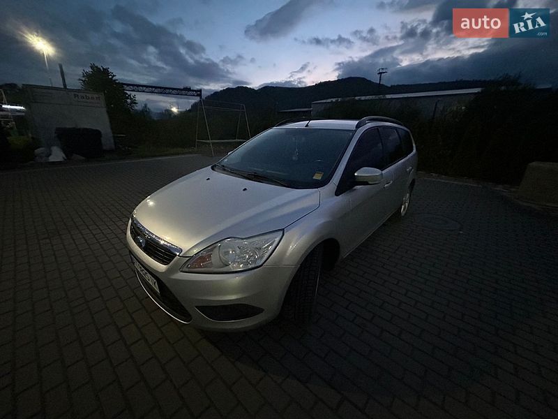 Универсал Ford Focus 2010 в Выгоде