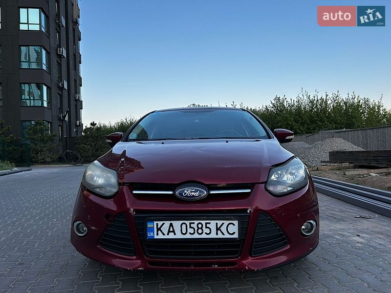 Хэтчбек Ford Focus 2014 в Софиевской Борщаговке