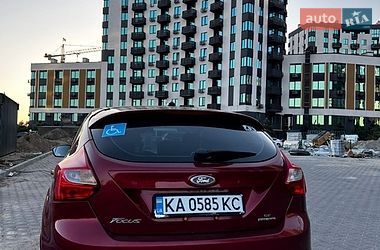 Хэтчбек Ford Focus 2014 в Софиевской Борщаговке