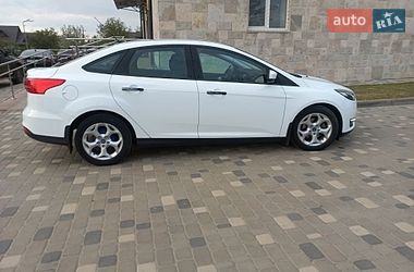 Седан Ford Focus 2016 в Гайсину