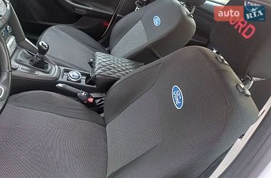 Седан Ford Focus 2016 в Гайсину