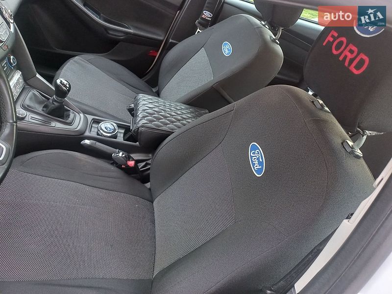 Седан Ford Focus 2016 в Гайсину