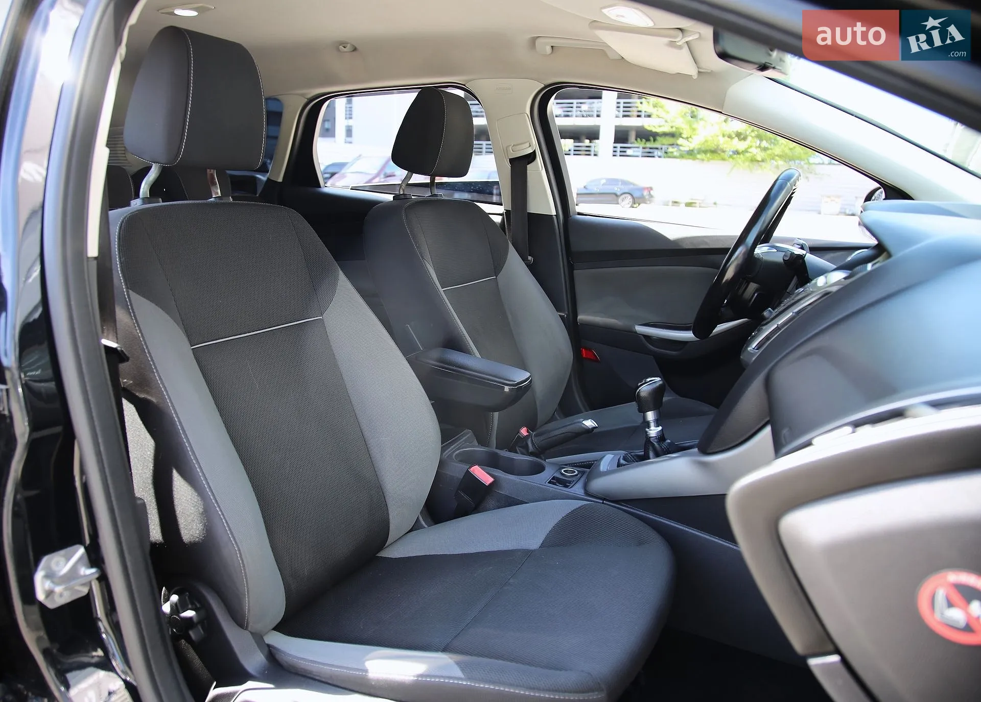 2012 Ford Focus - мініатюра 11