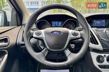 Седан Ford Focus 2014 в Киеве