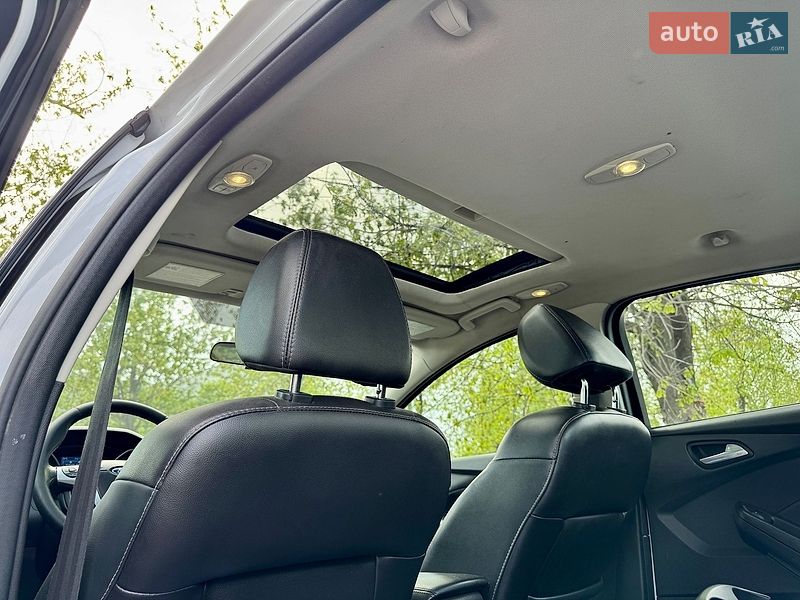 Седан Ford Focus 2014 в Киеве