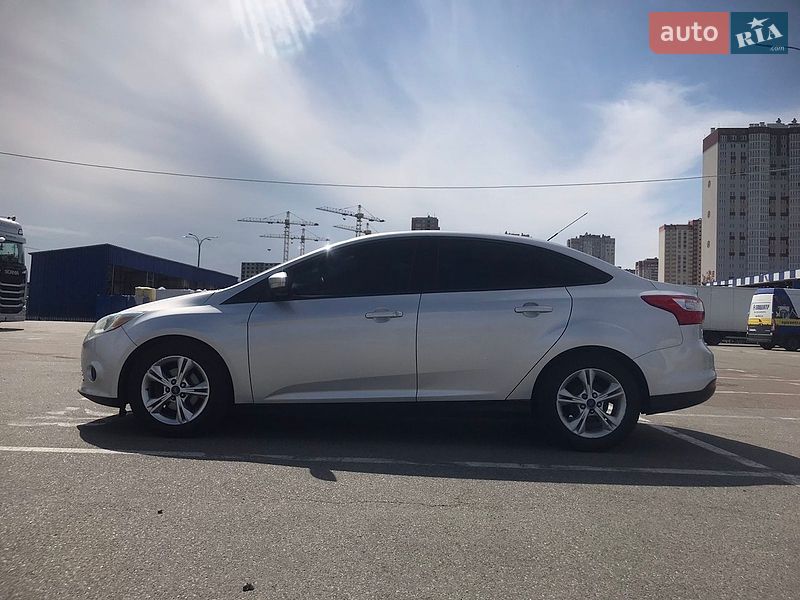 Седан Ford Focus 2013 в Киеве