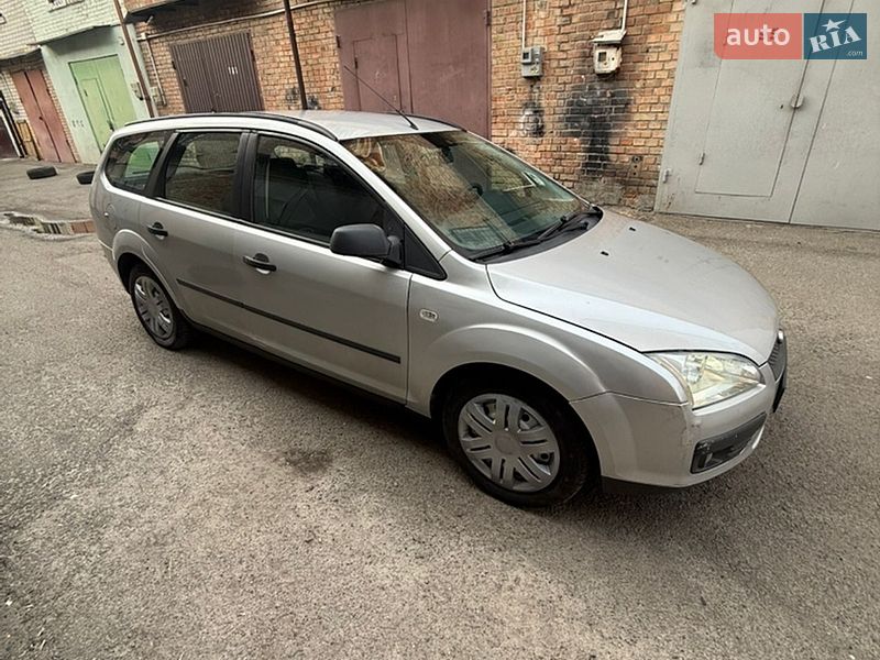 Універсал Ford Focus 2006 в Києві