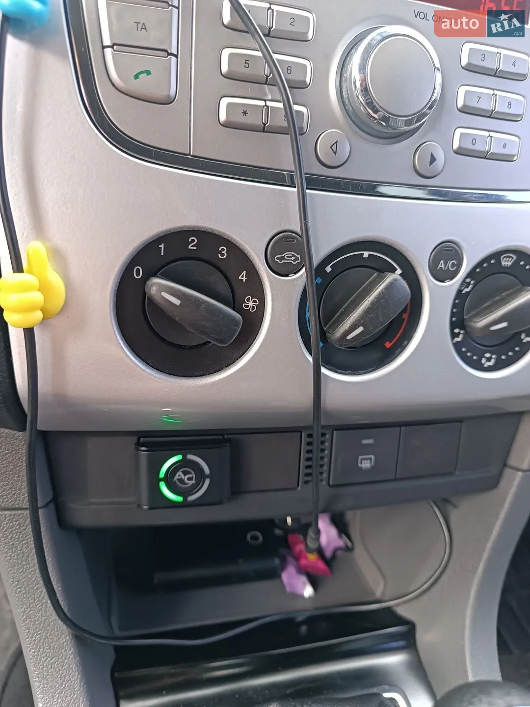 2010 Ford Focus - мініатюра 8