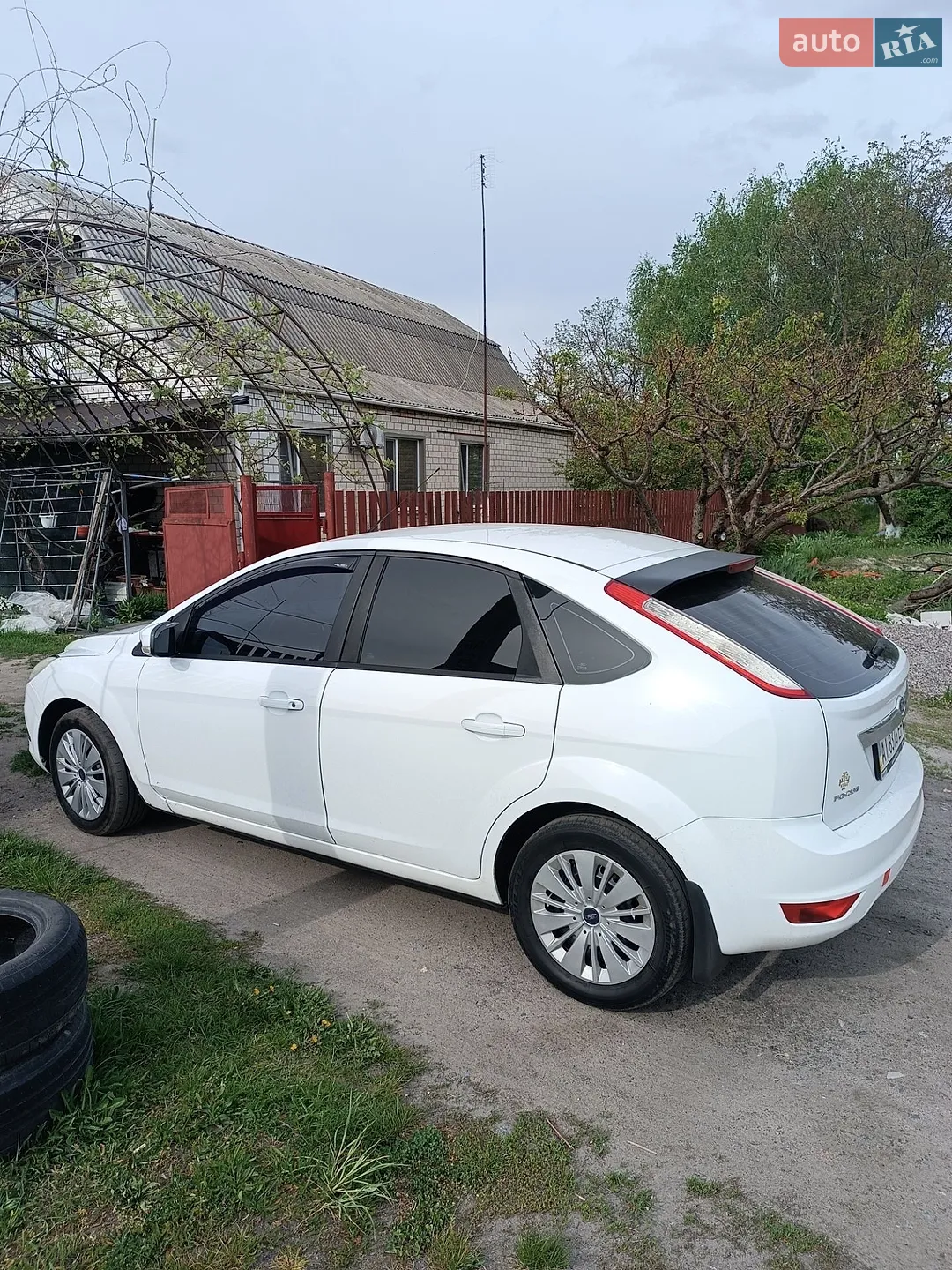 2010 Ford Focus - мініатюра 4