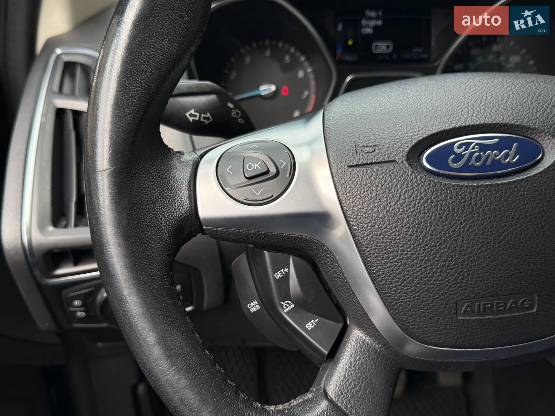 2013 Ford Focus - мініатюра 27