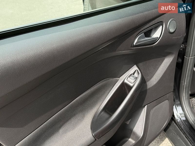 Седан Ford Focus 2013 в Одесі