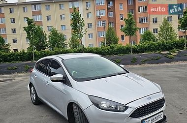 Хэтчбек Ford Focus 2014 в Киеве