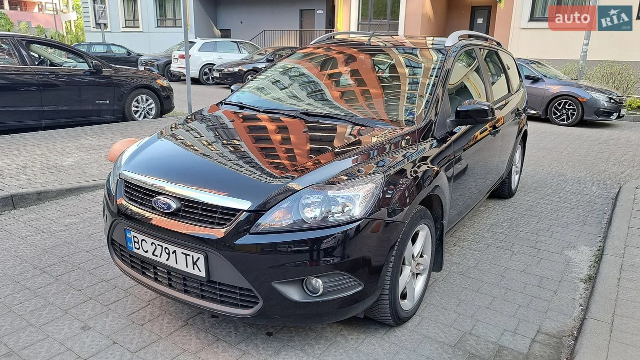 2010 Ford Focus - мініатюра 30