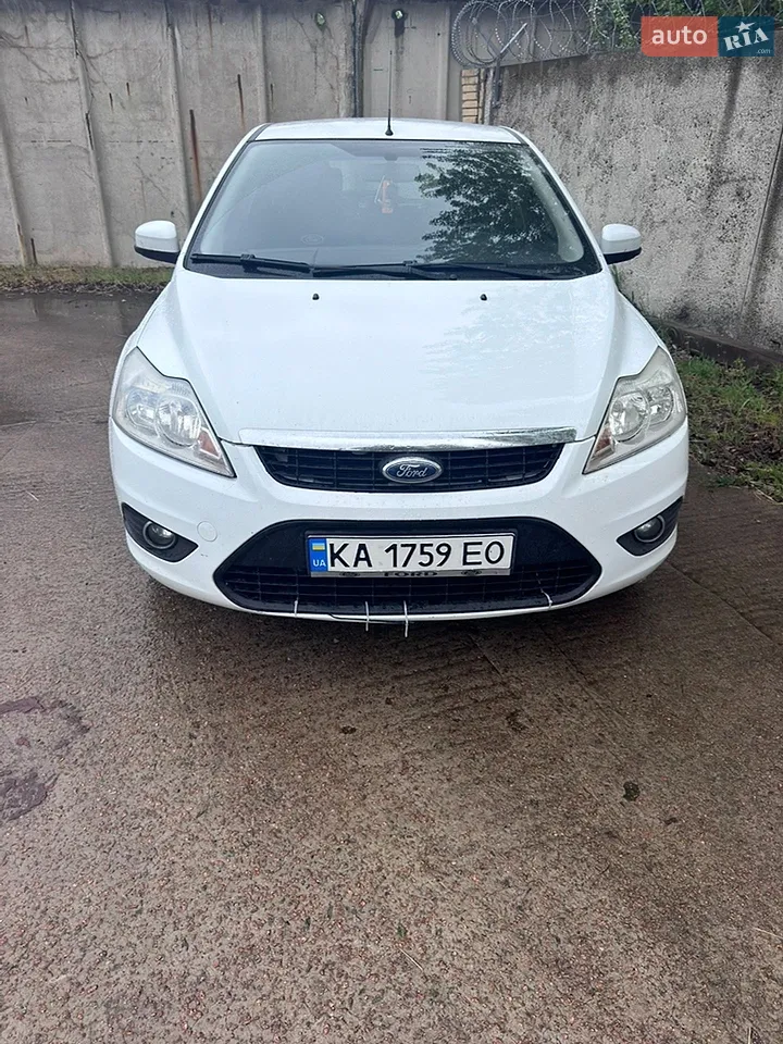 2010 Ford Focus - мініатюра 23