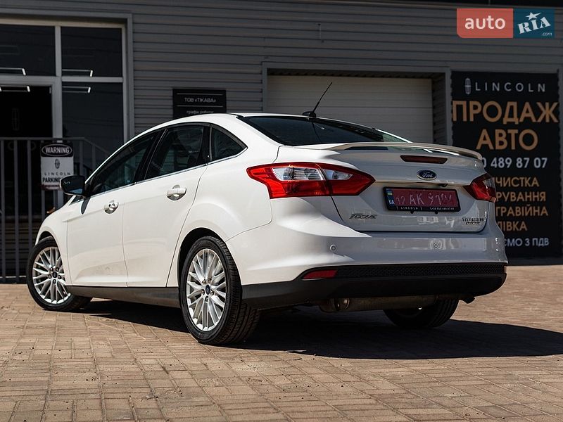 Седан Ford Focus 2014 в Кропивницком