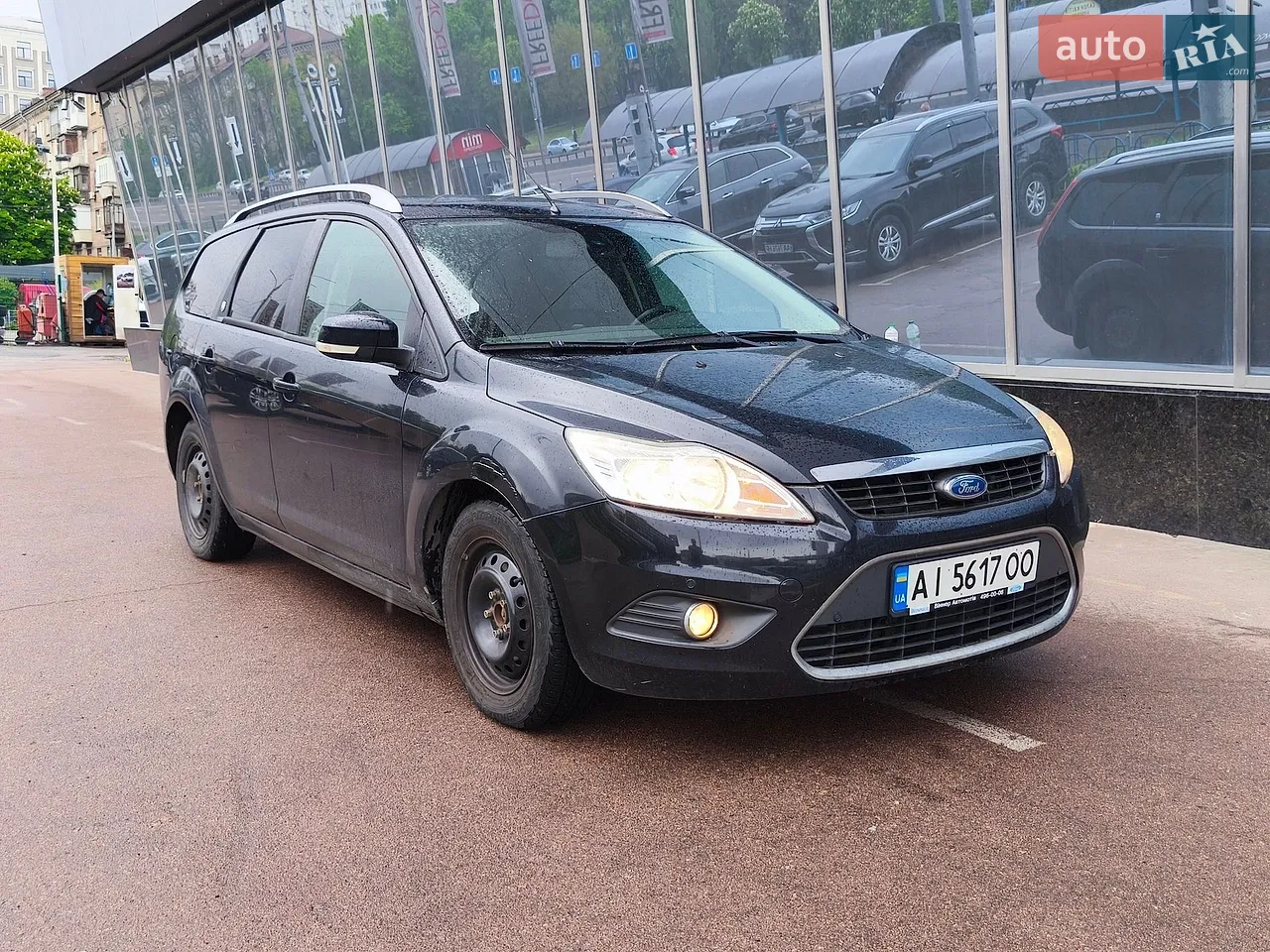2010 Ford Focus - мініатюра 10