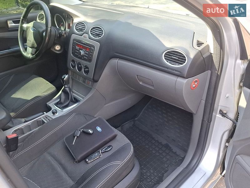 Седан Ford Focus 2010 в Запорожье