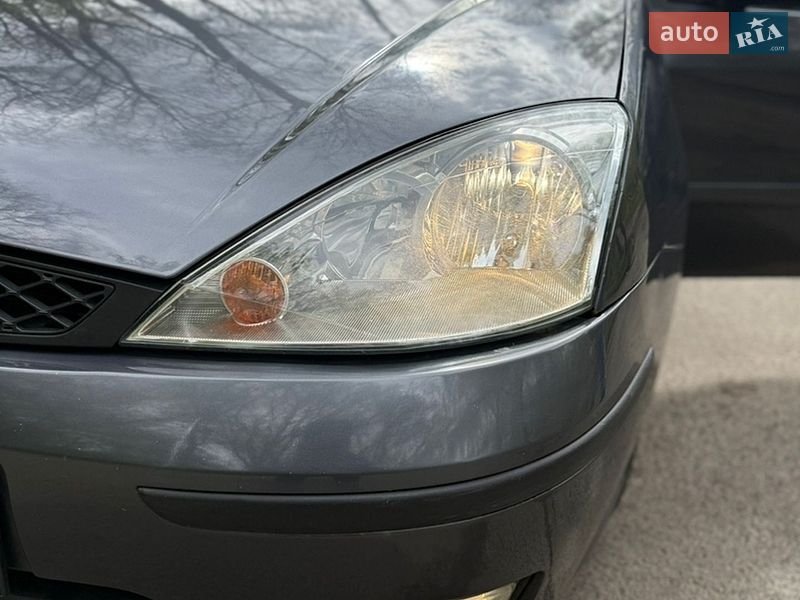 Седан Ford Focus 2003 в Києві