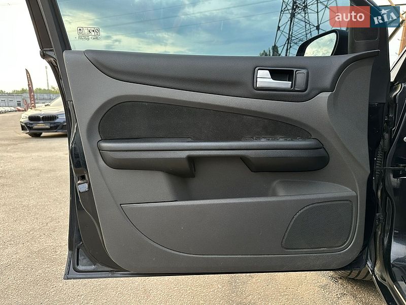 Хэтчбек Ford Focus 2006 в Харькове