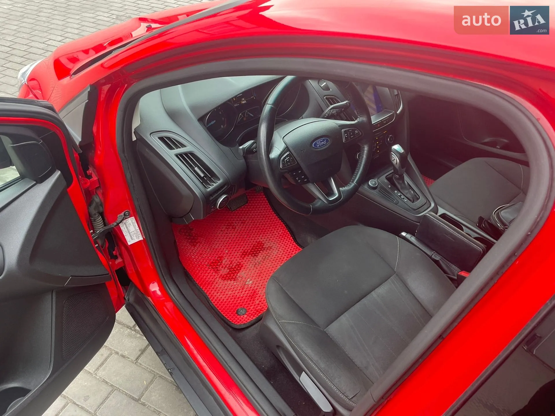 2015 Ford Focus - мініатюра 14