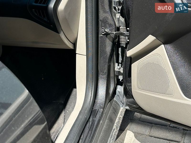 Седан Ford Focus 2015 в Києві