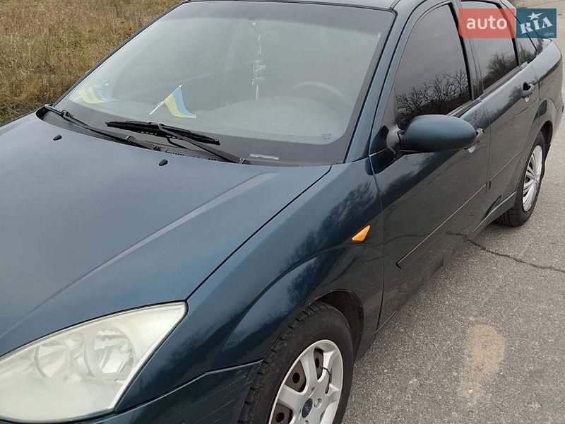 Седан Ford Focus 2004 в Лозовой