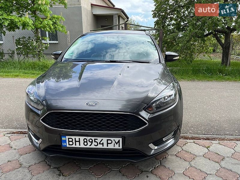 Хэтчбек Ford Focus 2015 в Одессе