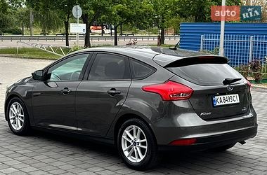 Хэтчбек Ford Focus 2015 в Днепре