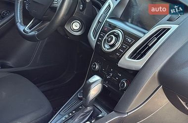 Седан Ford Focus 2015 в Смеле