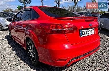 Седан Ford Focus 2015 в Смеле