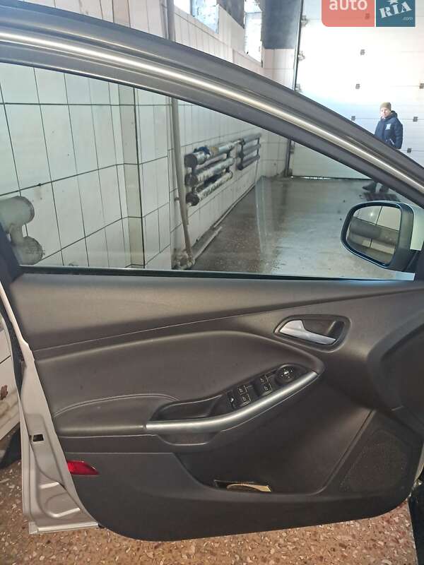 Універсал Ford Focus 2011 в Харкові