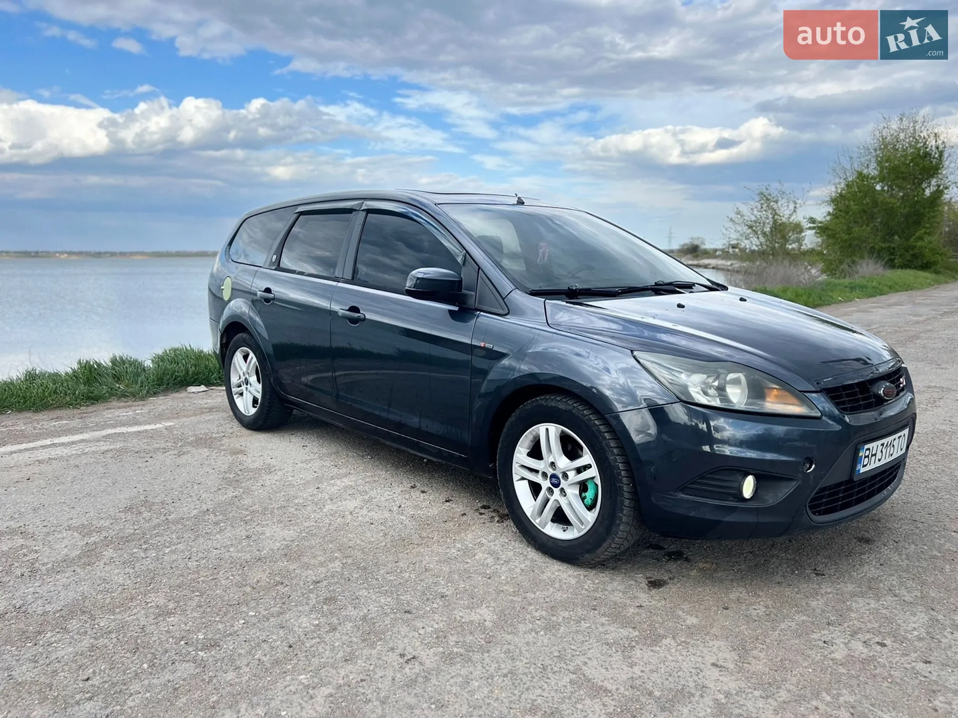 2010 Ford Focus - мініатюра 3