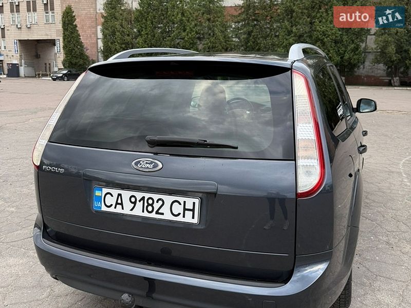 Универсал Ford Focus 2010 в Киеве