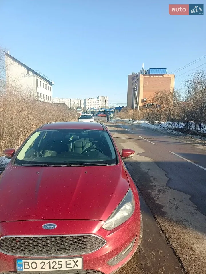 2016 Ford Focus - мініатюра 18
