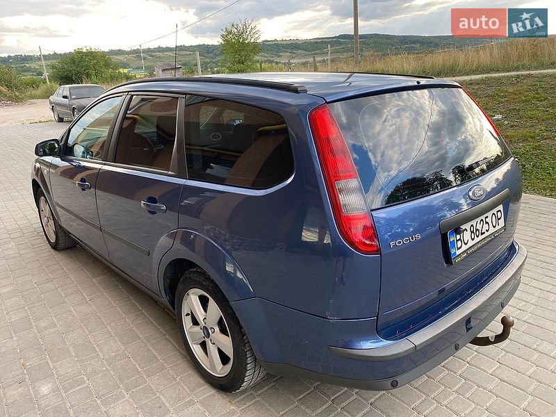 Універсал Ford Focus 2005 в Золочеві