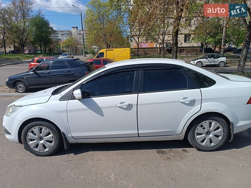 Седан Ford Focus 2010 в Киеве