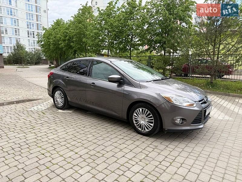 Седан Ford Focus 2011 в Ивано-Франковске