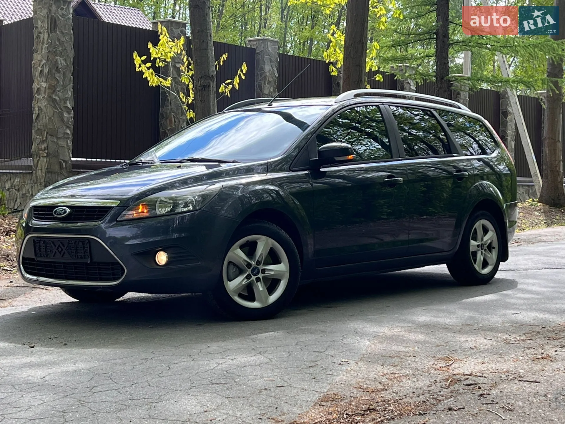 2010 Ford Focus - мініатюра 13