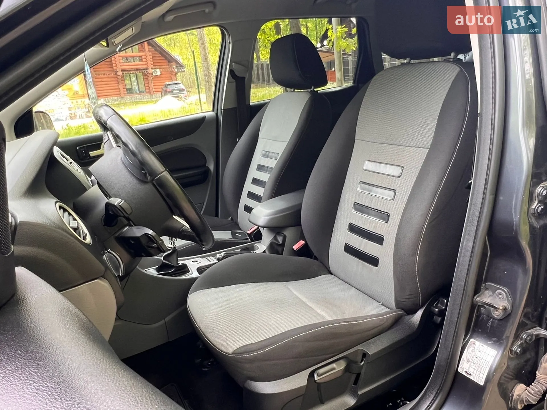 2010 Ford Focus - мініатюра 34