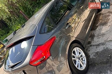 Хэтчбек Ford Focus 2015 в Киеве