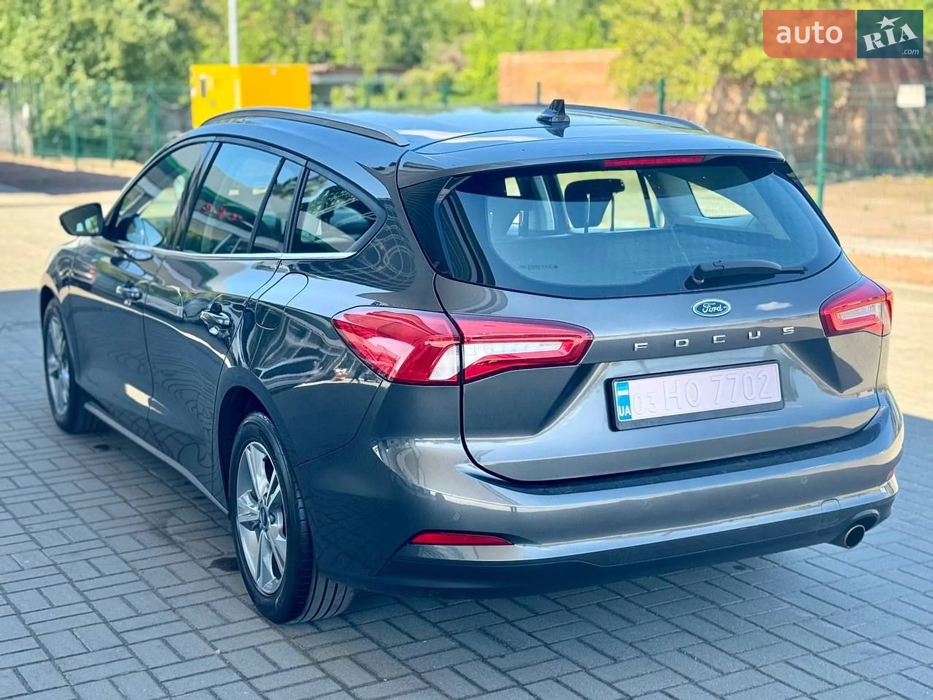 2020 Ford Focus - мініатюра 12