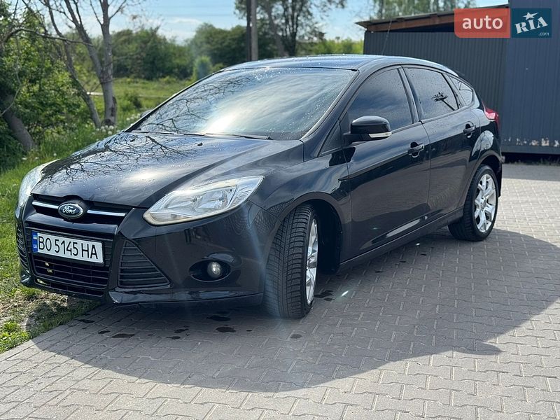 Хетчбек Ford Focus 2012 в Шептицькому