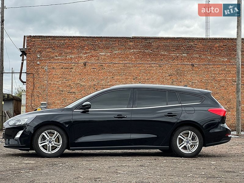 Універсал Ford Focus 2019 в Конотопі