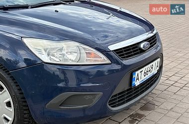 Хэтчбек Ford Focus 2010 в Ивано-Франковске