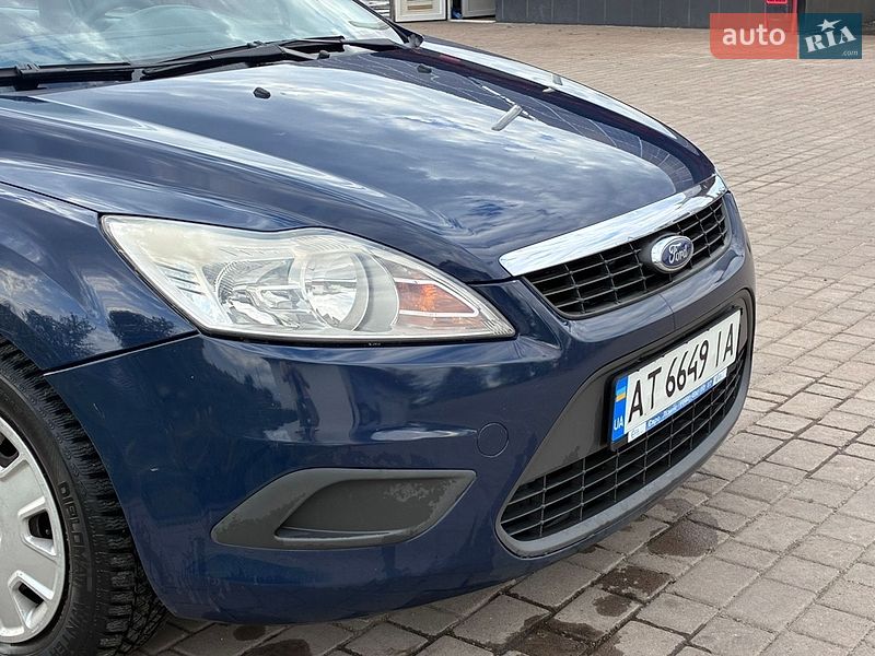 Хэтчбек Ford Focus 2010 в Ивано-Франковске