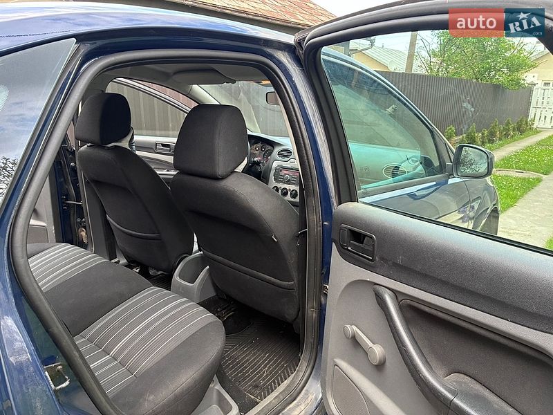 Хэтчбек Ford Focus 2010 в Ивано-Франковске