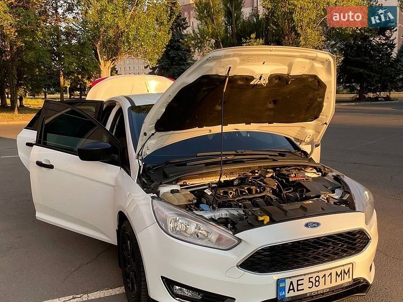 Седан Ford Focus 2015 в Кривому Розі фото 16 Седан Ford Focus 2015 в Кривому Розі