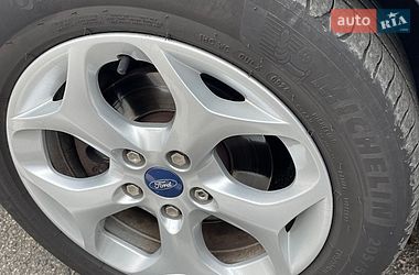 Універсал Ford Focus 2010 в Харкові