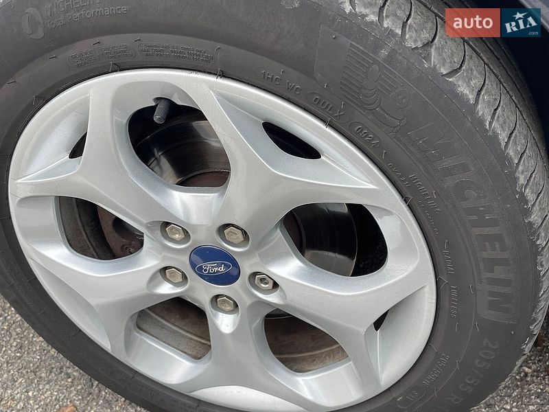 Універсал Ford Focus 2010 в Харкові