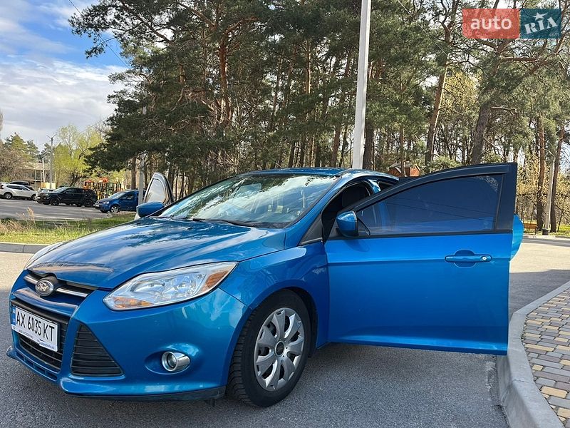Хэтчбек Ford Focus 2011 в Чернигове